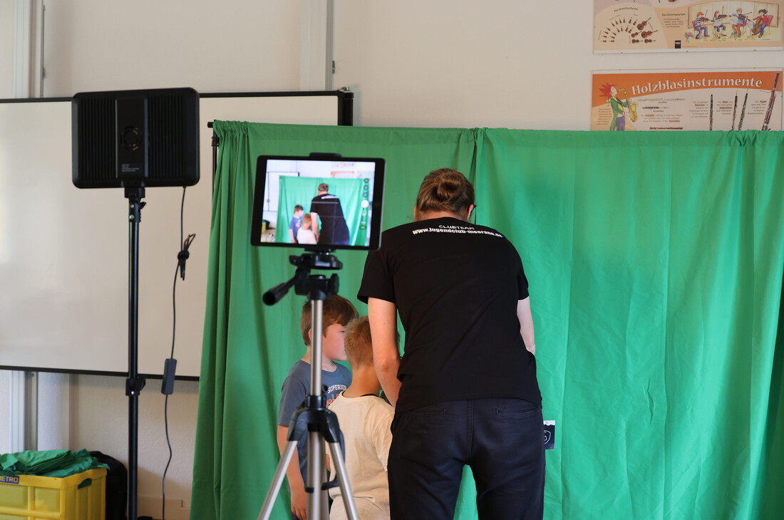 Fotoaktion mit Greenscreen und dem Jugendclub Beverly Hills e.V.
